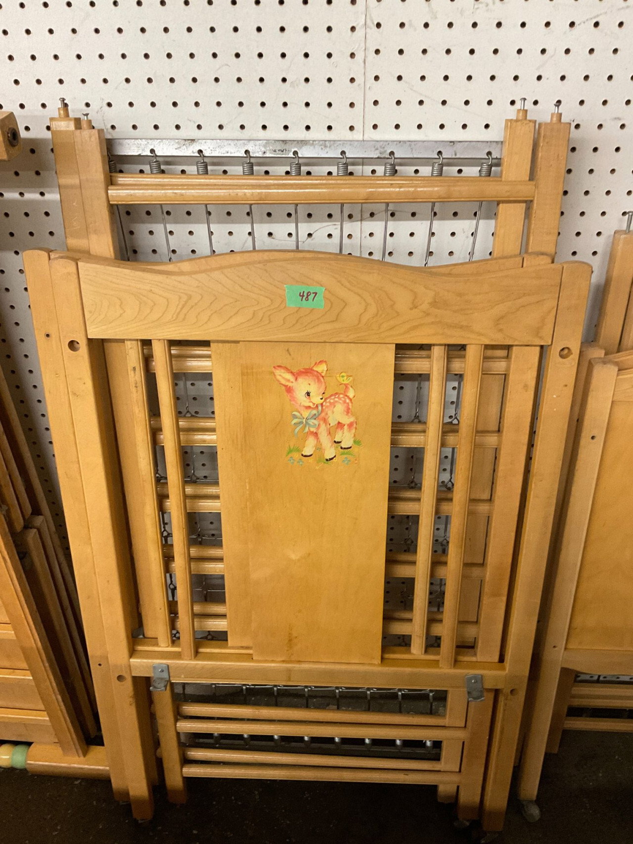 487 1