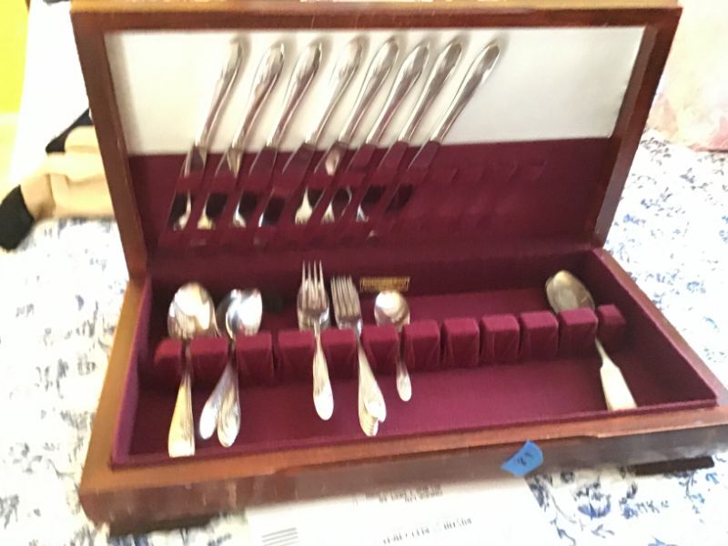89 1