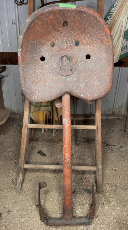 1270