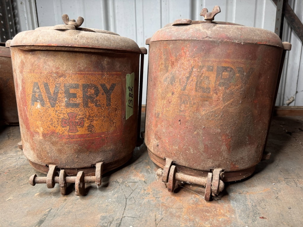 1382