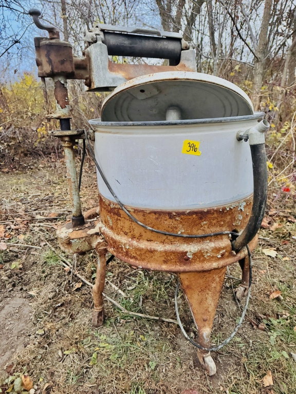 396