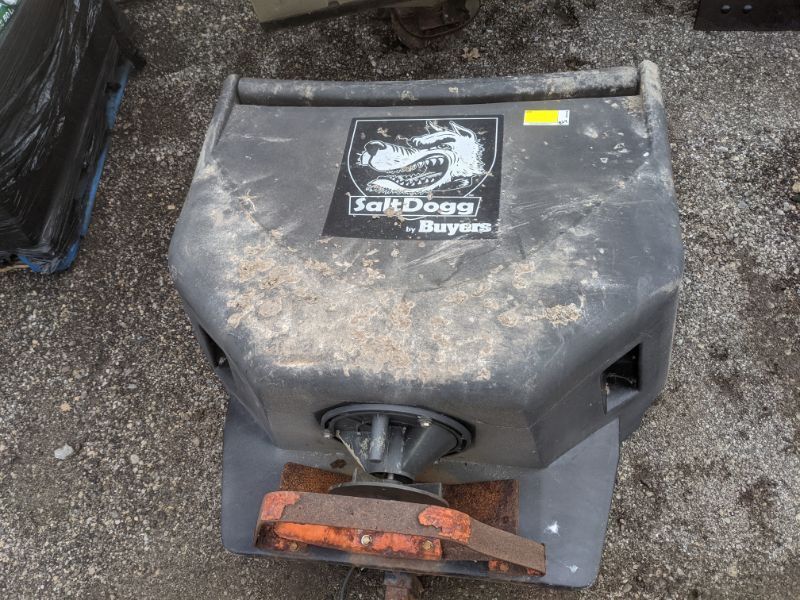 824