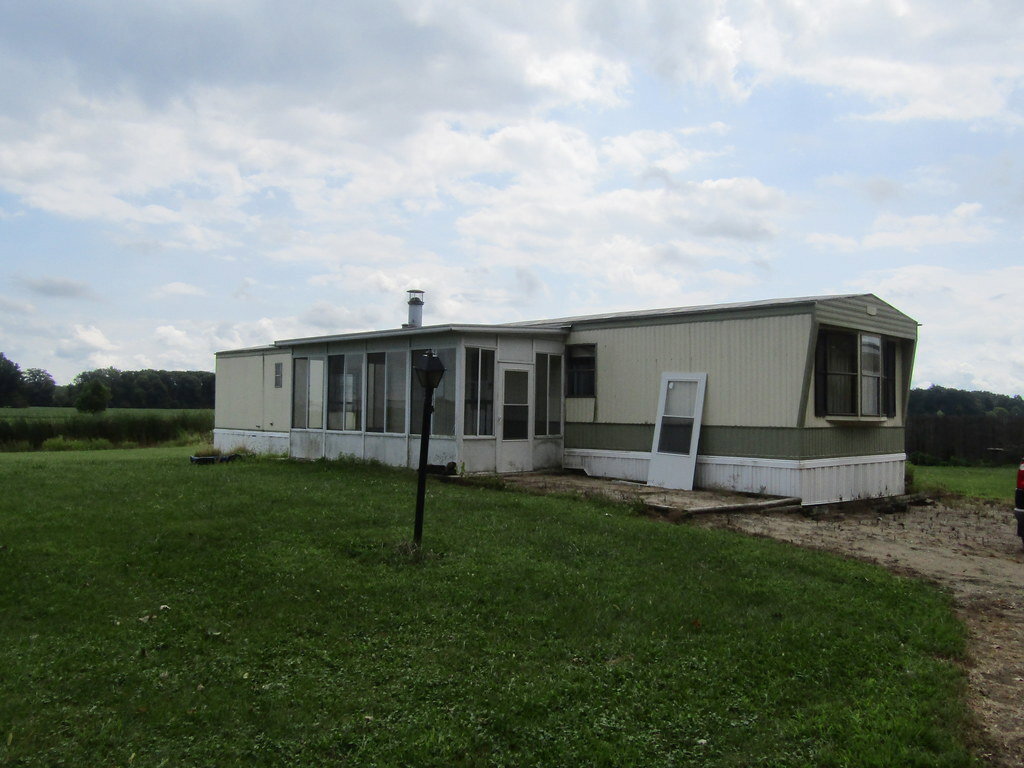1598 W 650 N 9