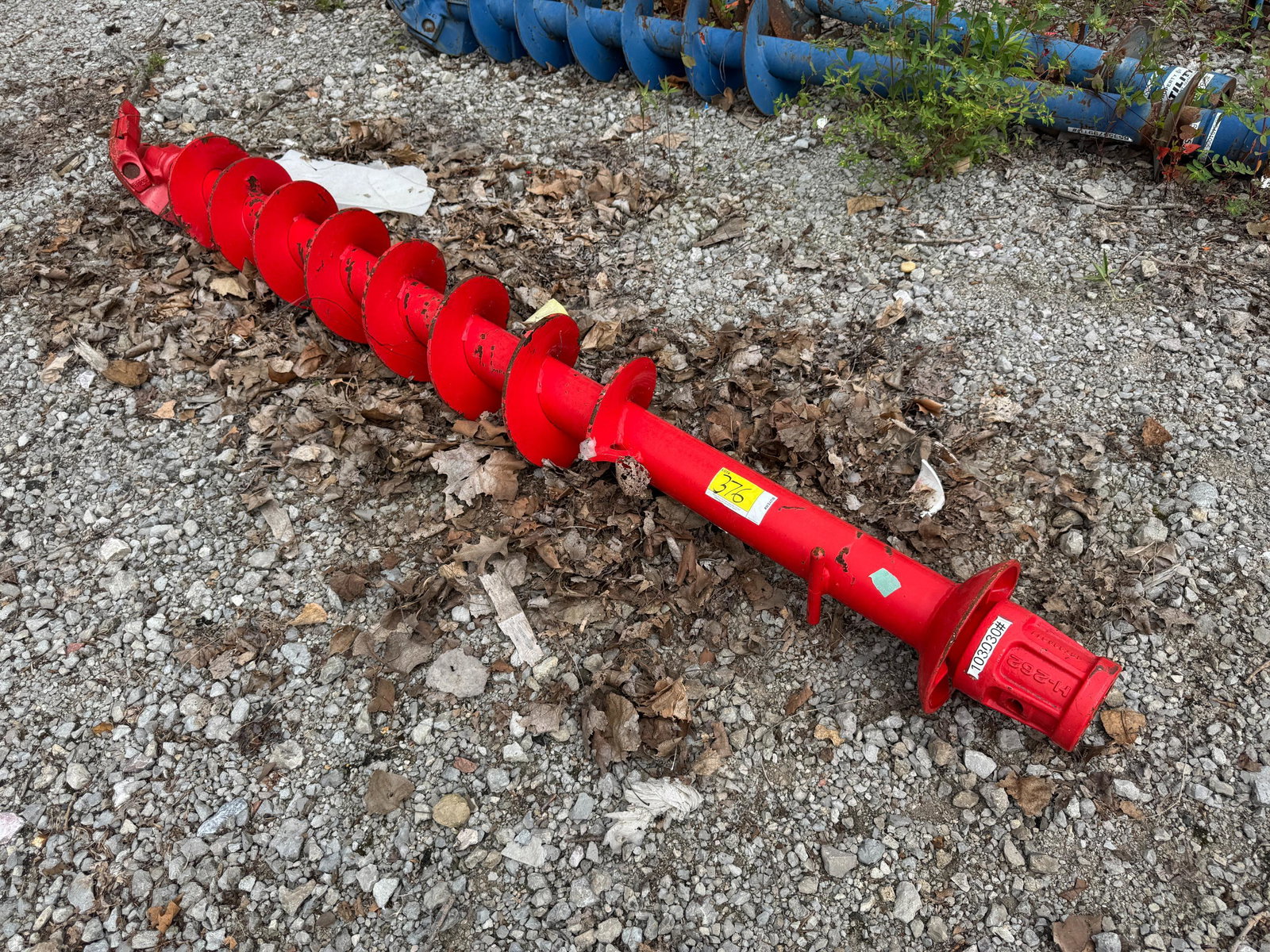 376 1