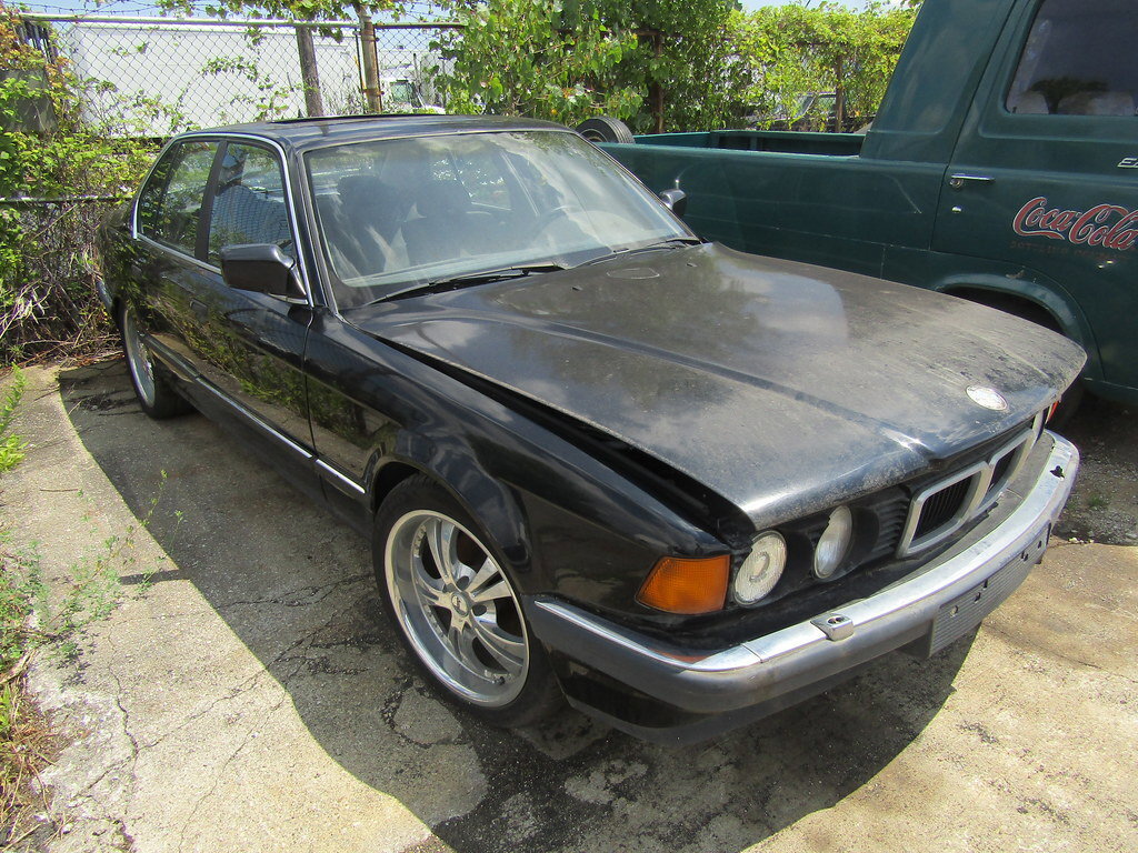 3838 e pontiac st 35