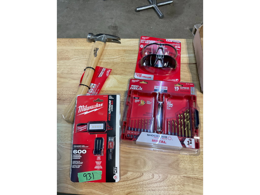 931 1
