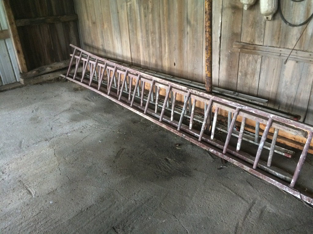 565 s 300 e 74