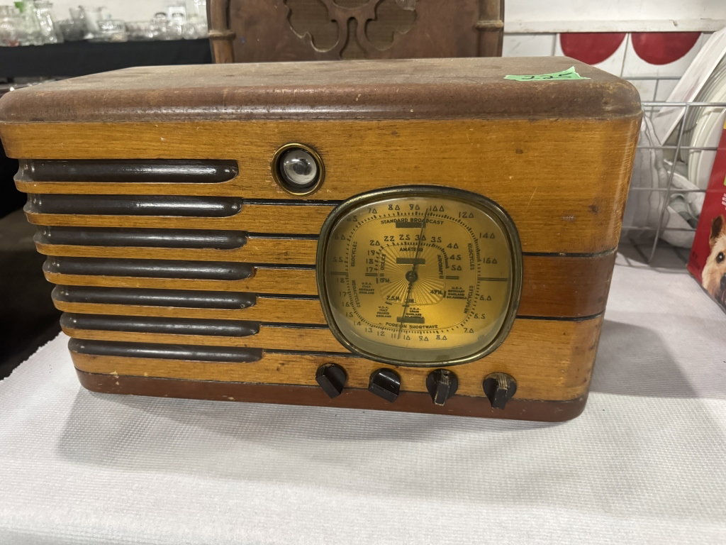 225
