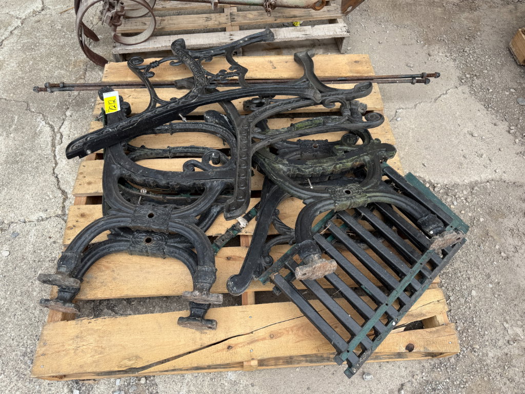 7212