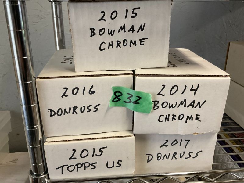 832 1