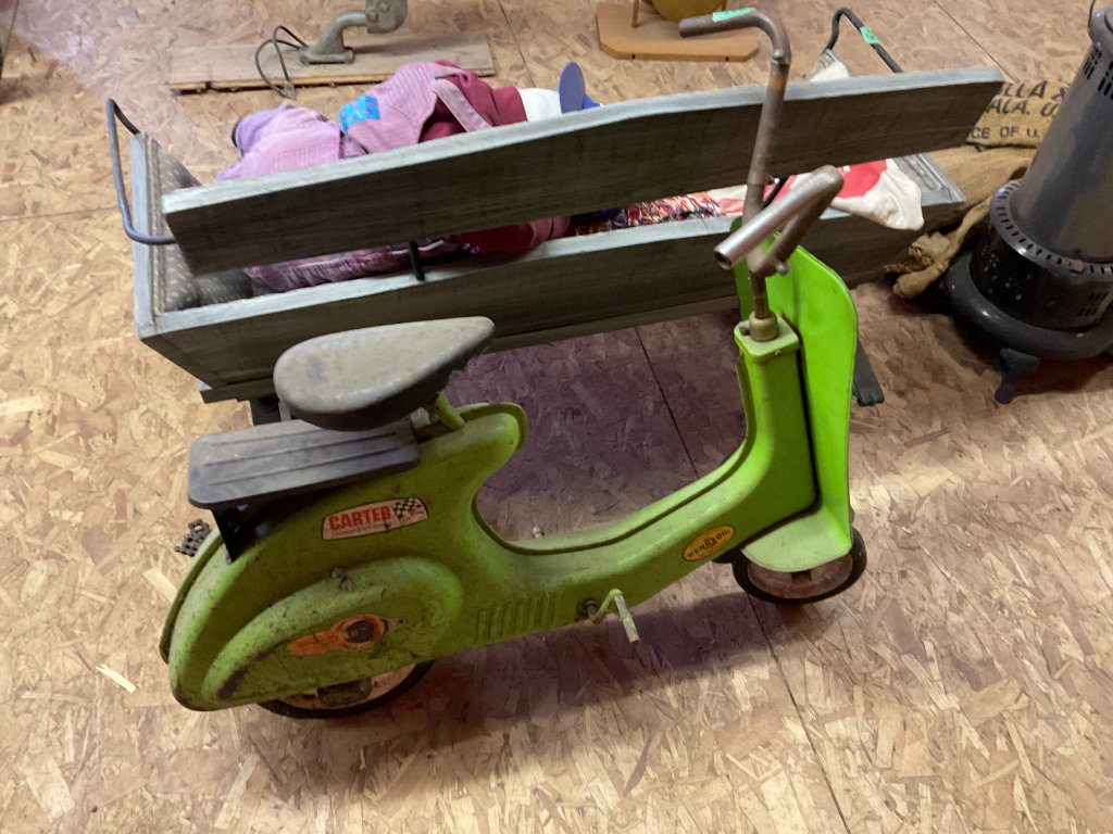 425 1