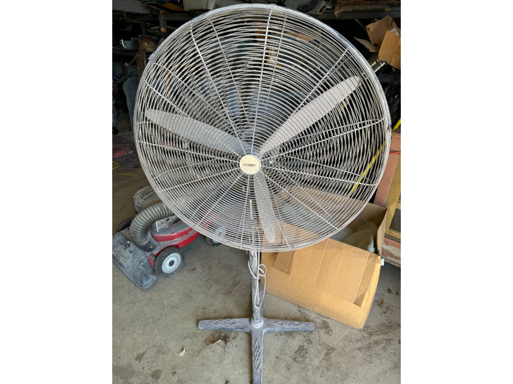 752 1