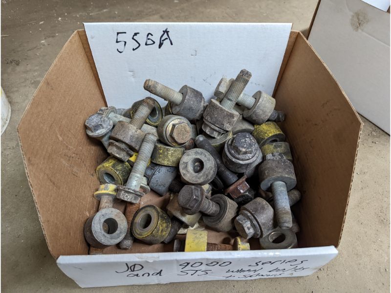556a