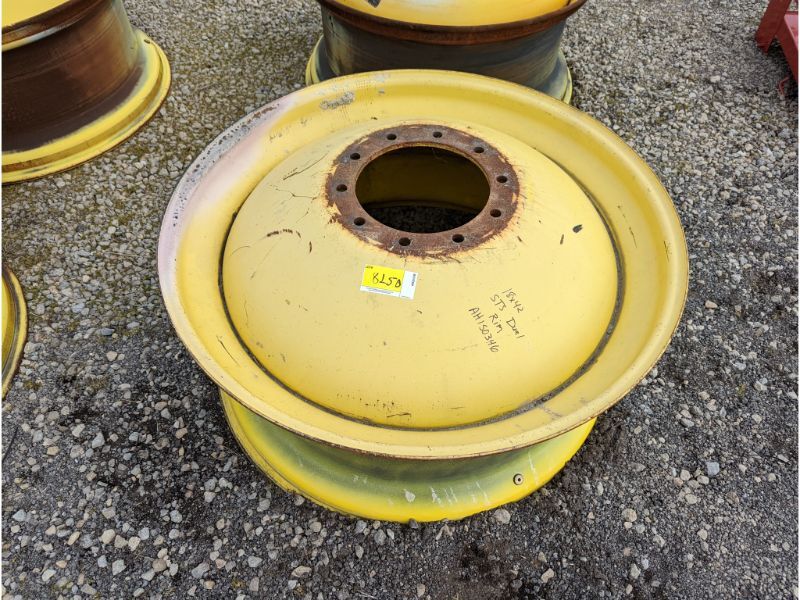 825b