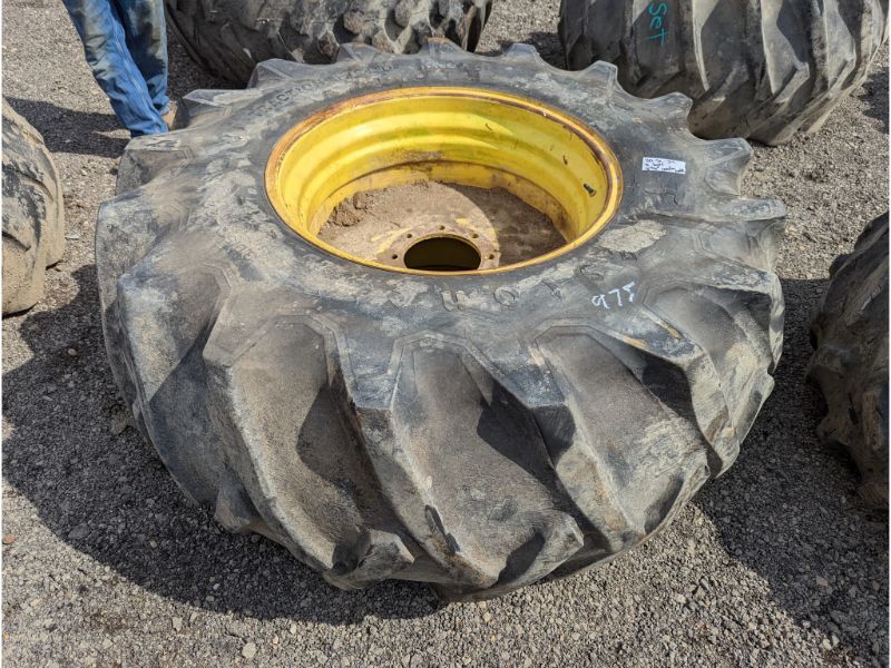 975