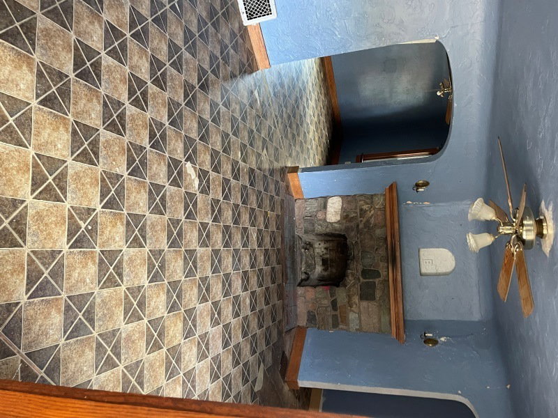 1 6