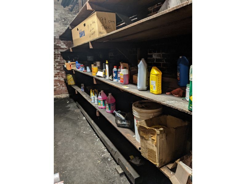 435