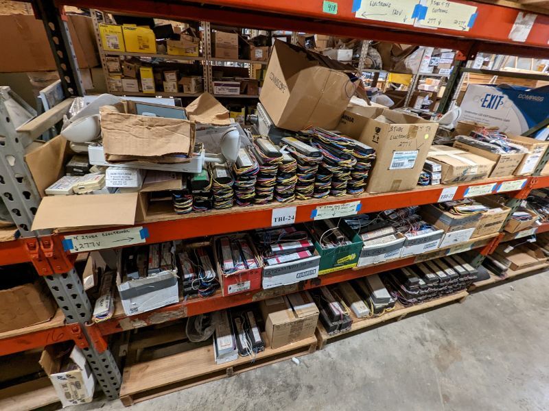 418
