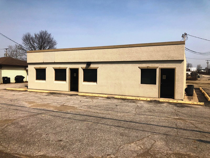 Commercial real estate auction 1