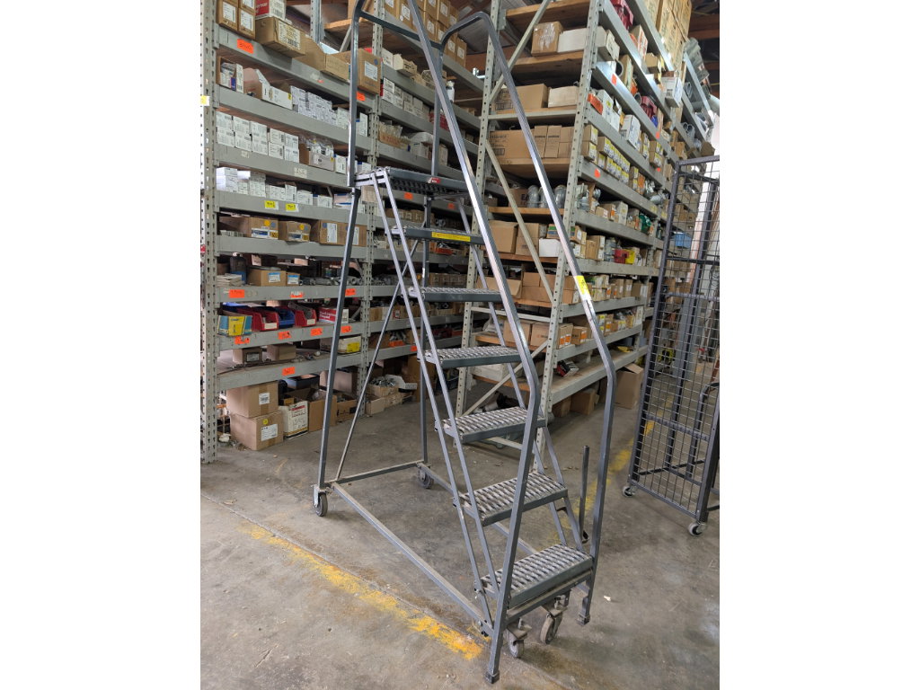 963