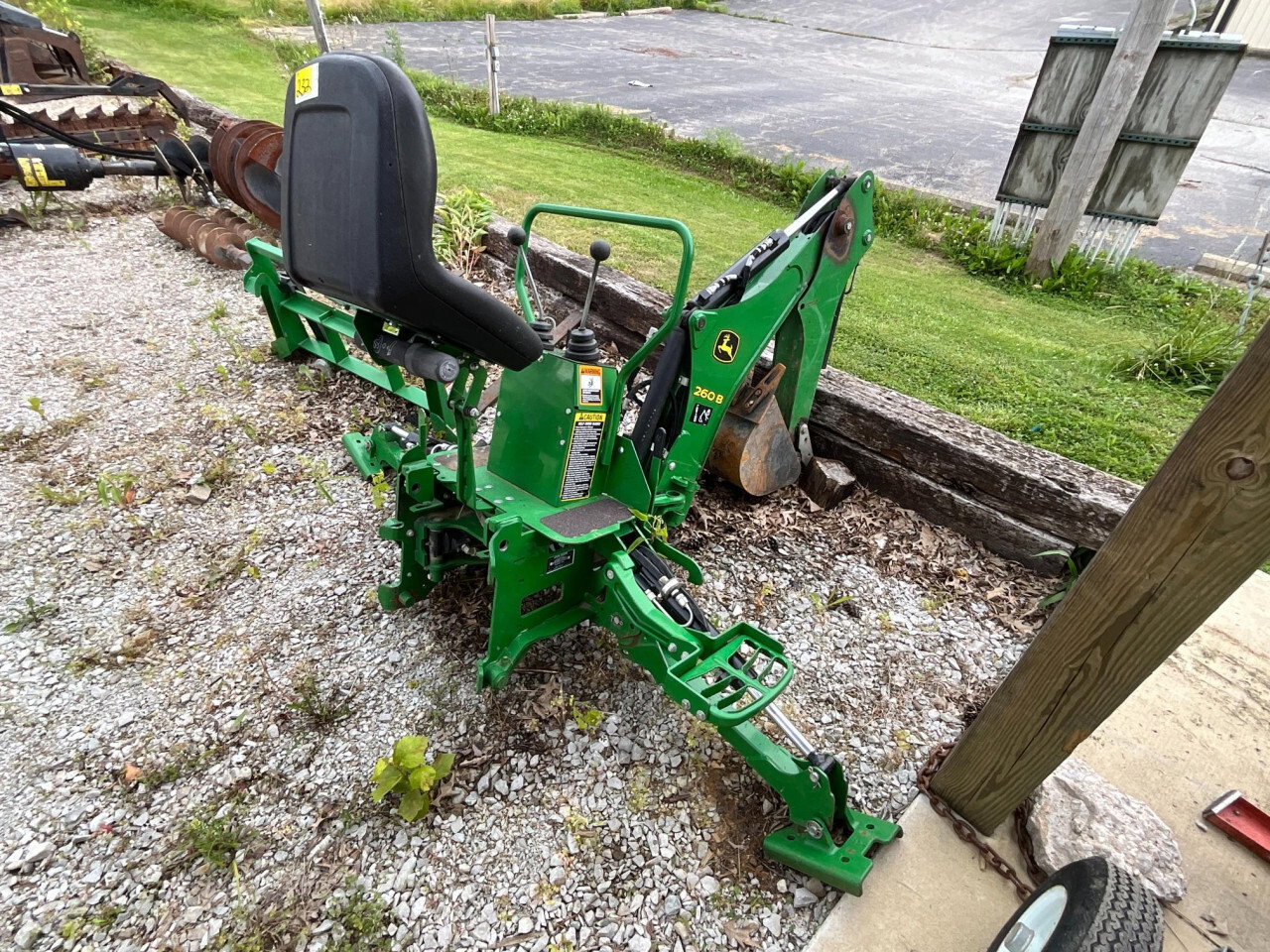 232