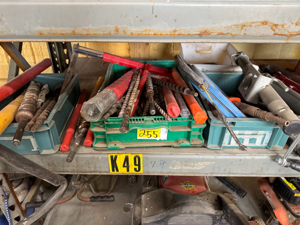 255