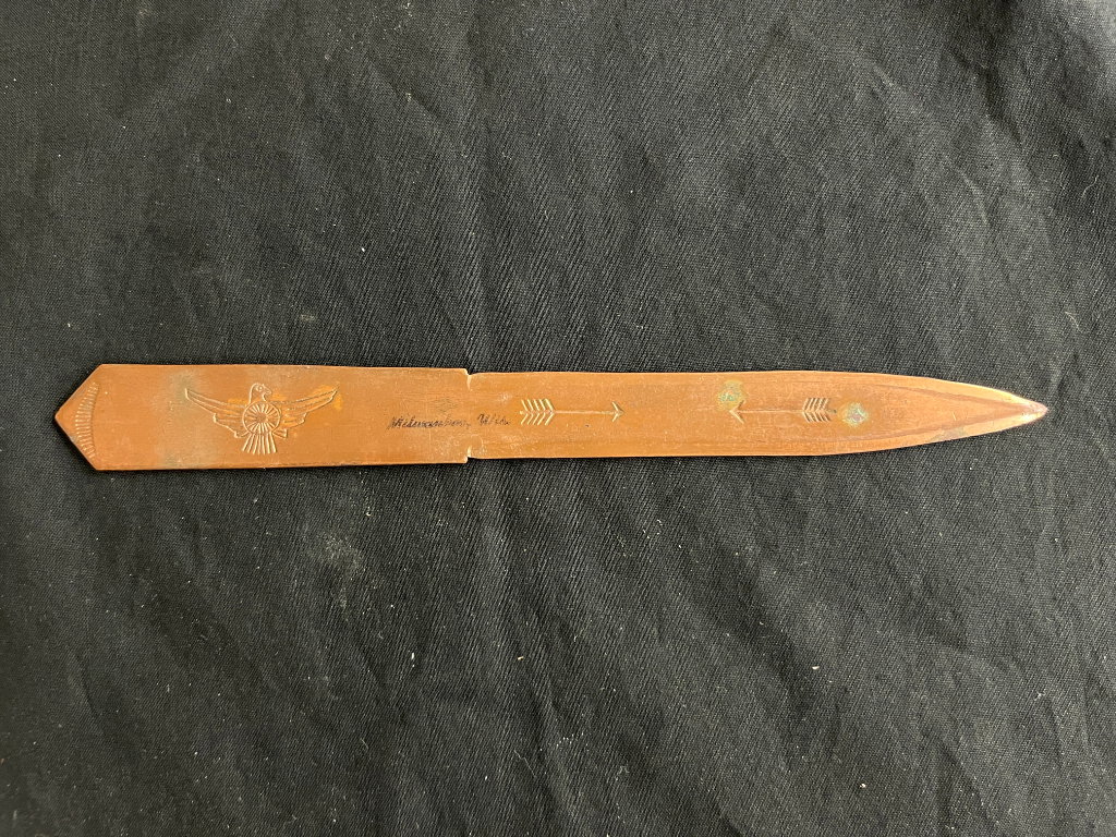 174 C 1