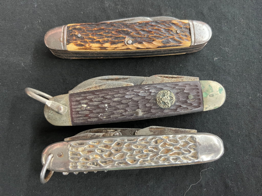 196 1
