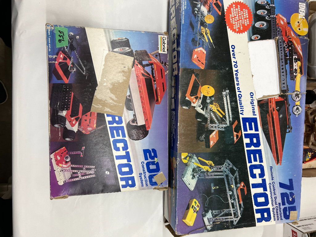 556 1