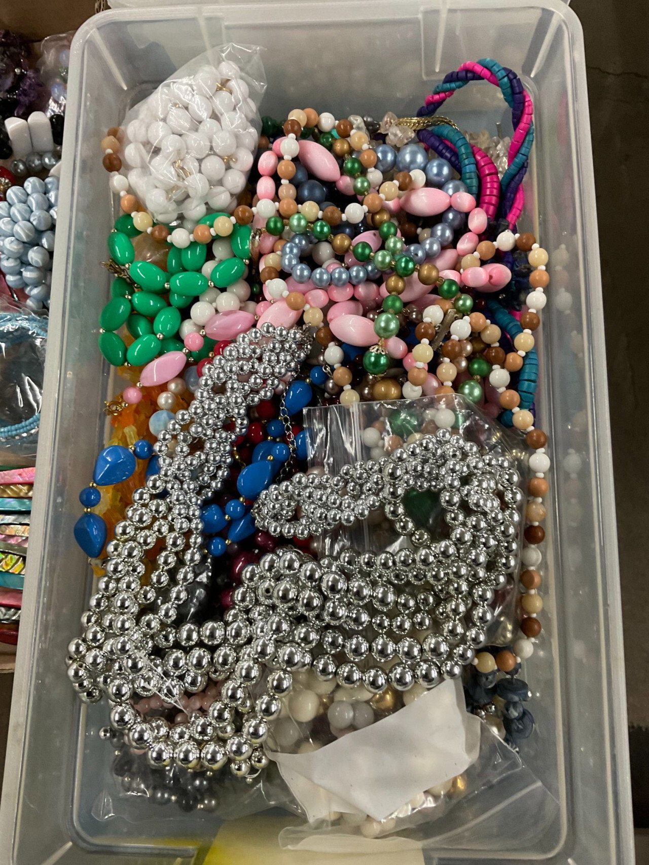83 1
