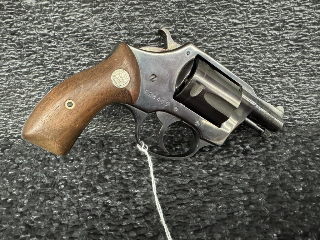 583