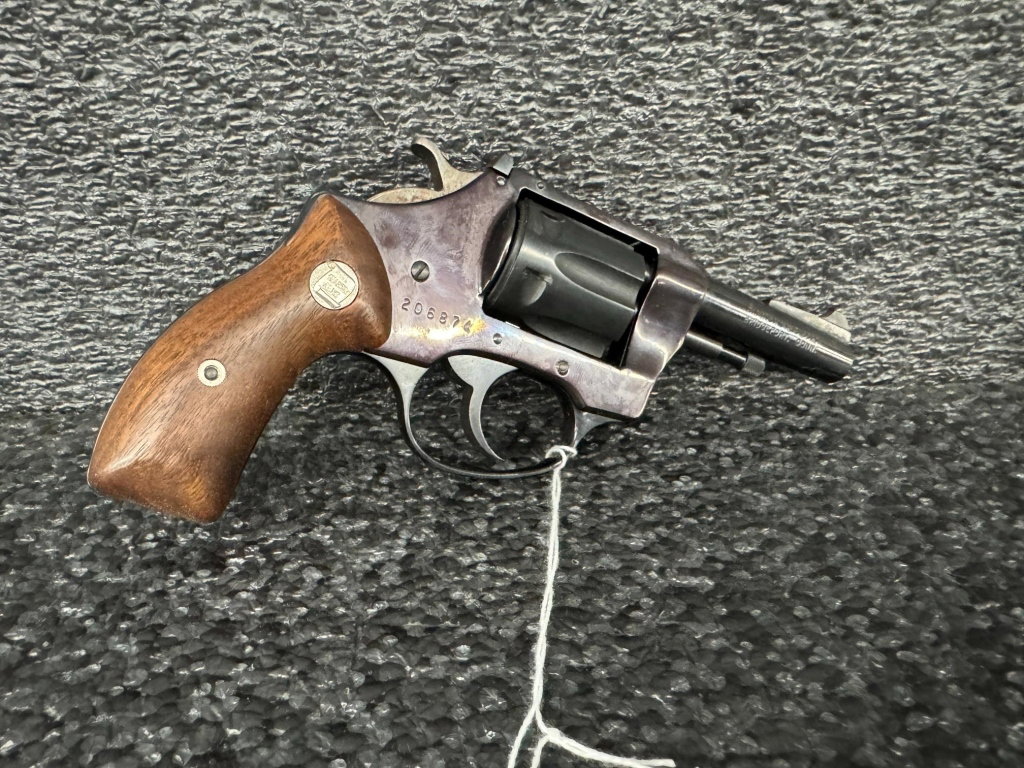 592