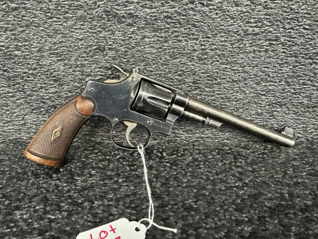 613