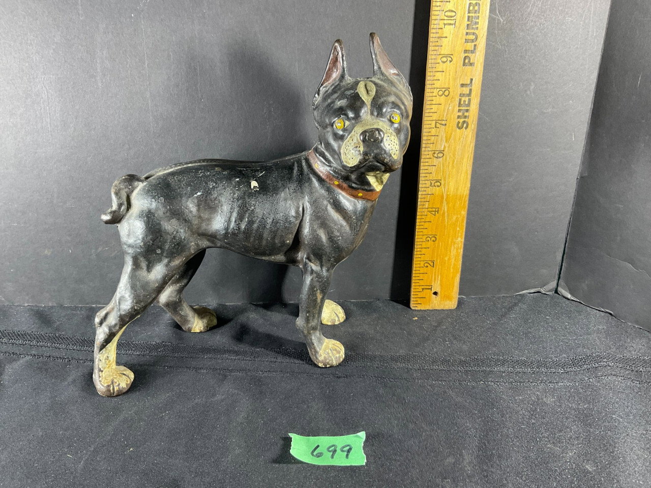 699 1