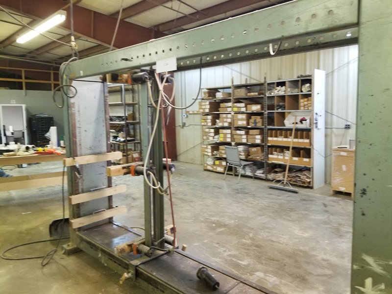C24 Case Clamp