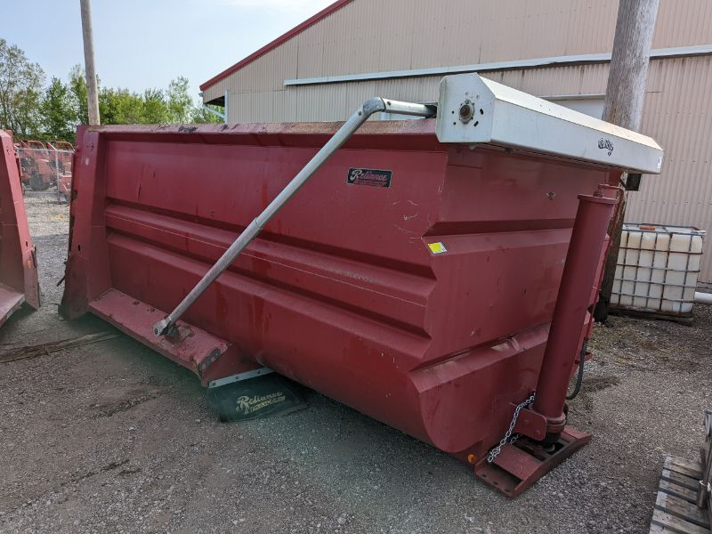 757e