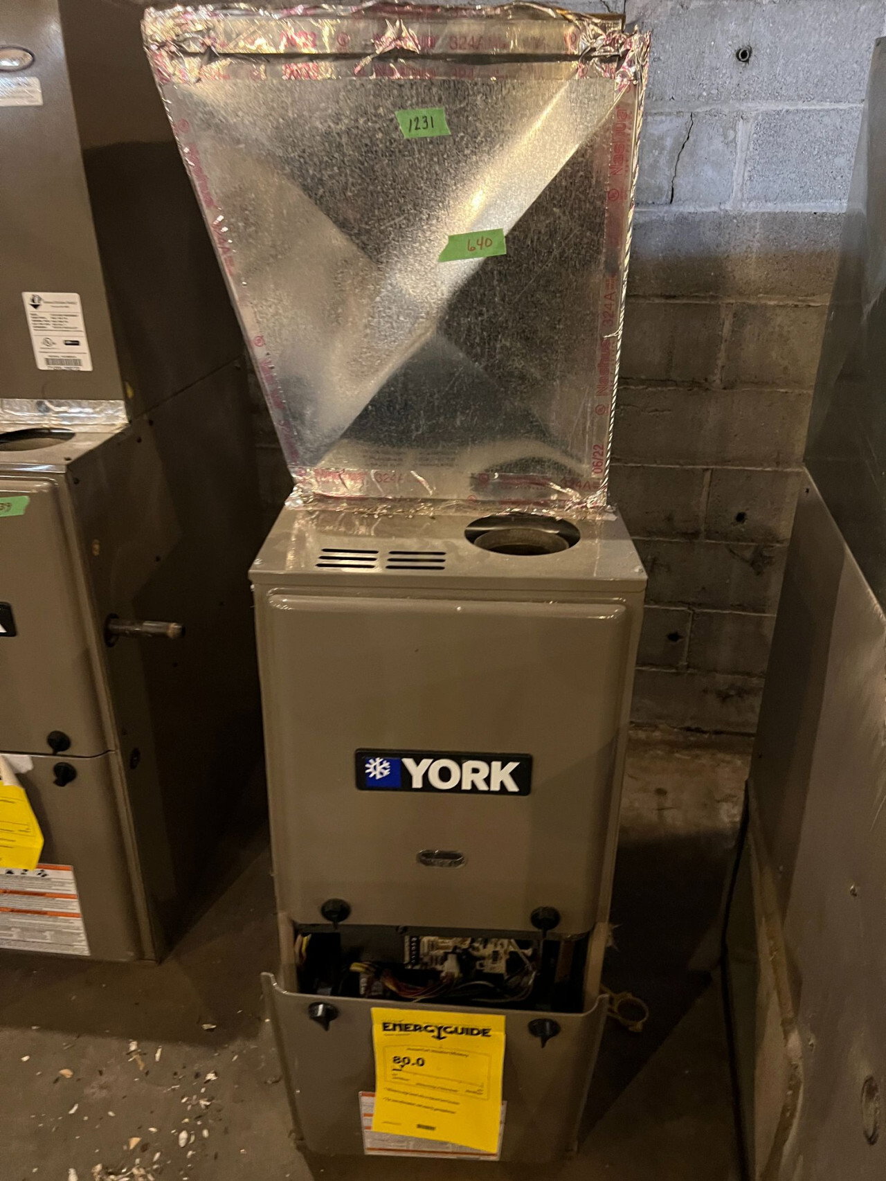 640 1
