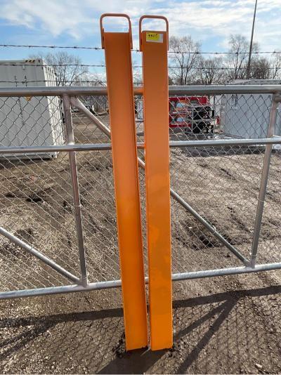 3322