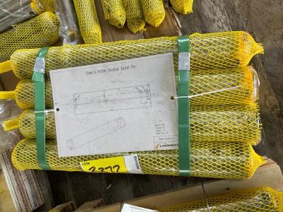 3372