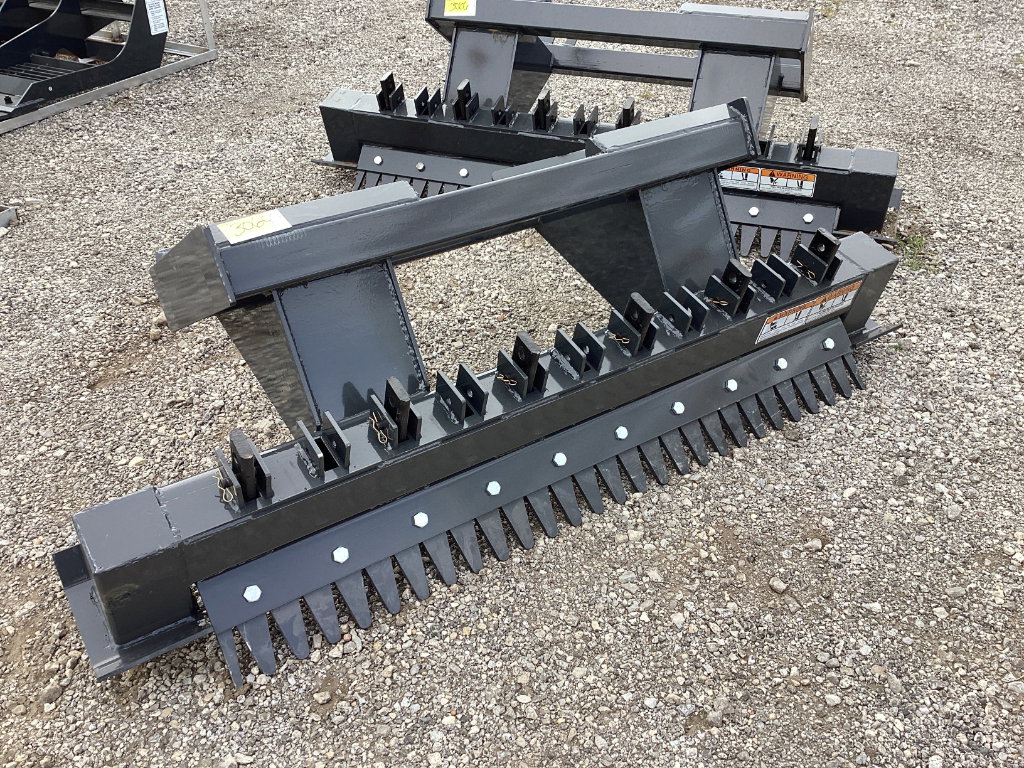 3064