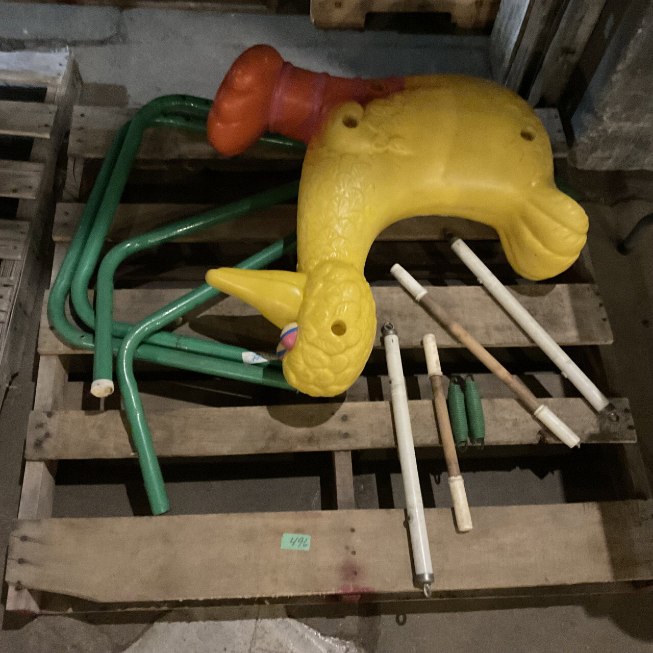 496 1