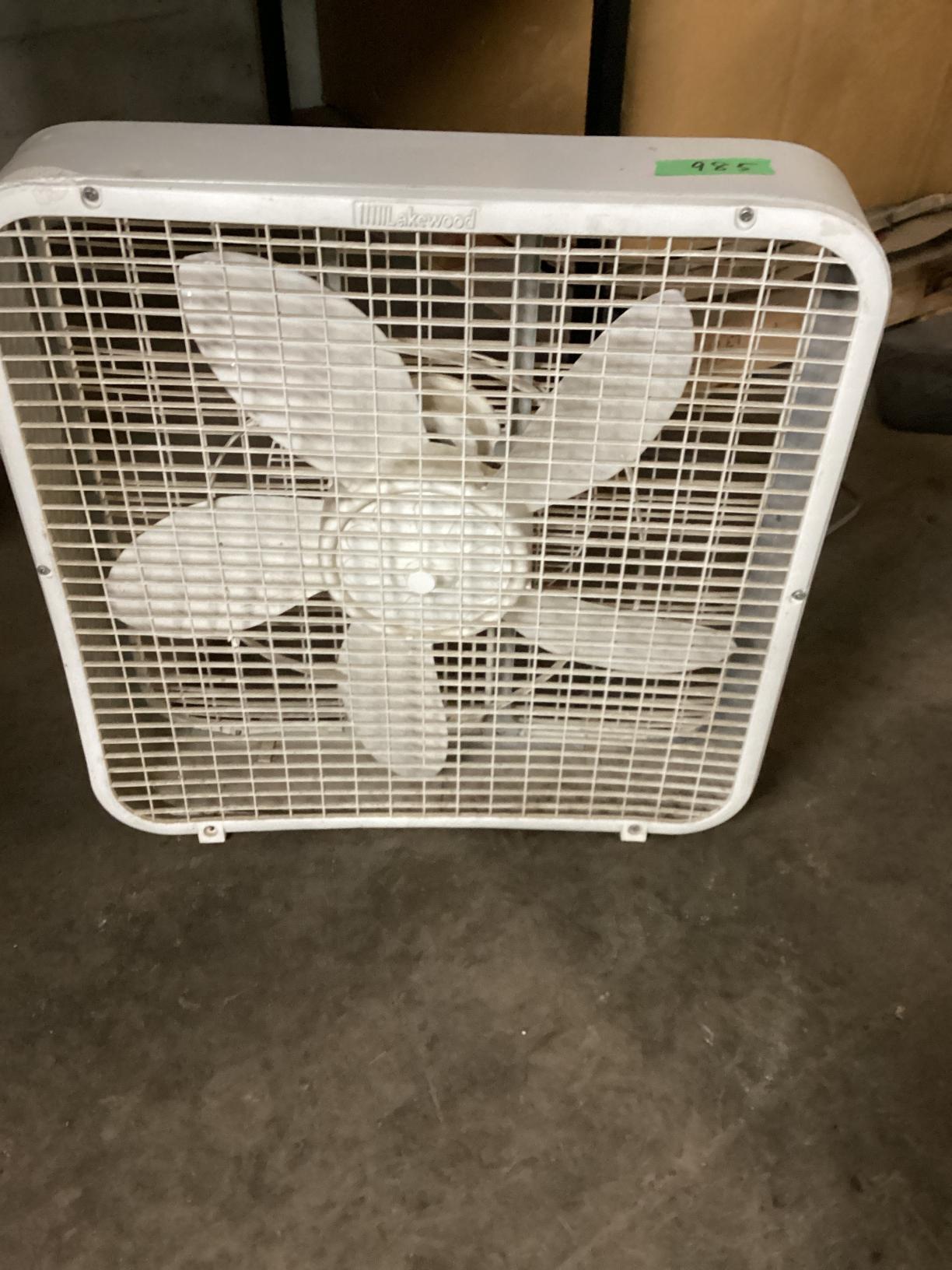 985 1