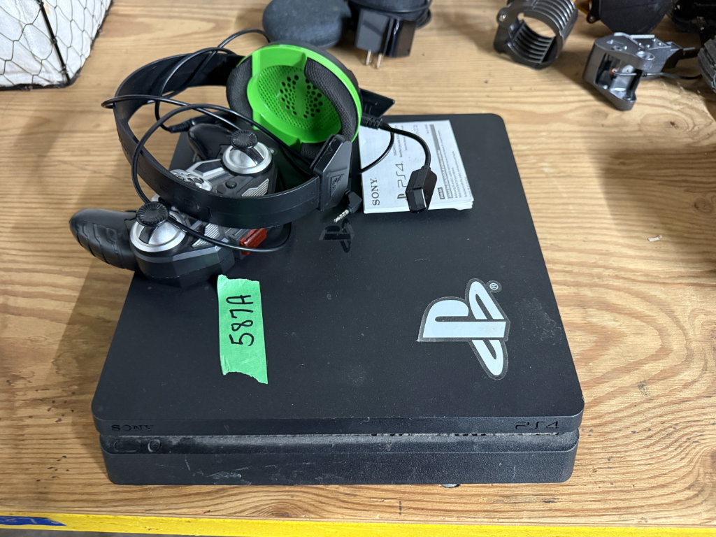 587a 1