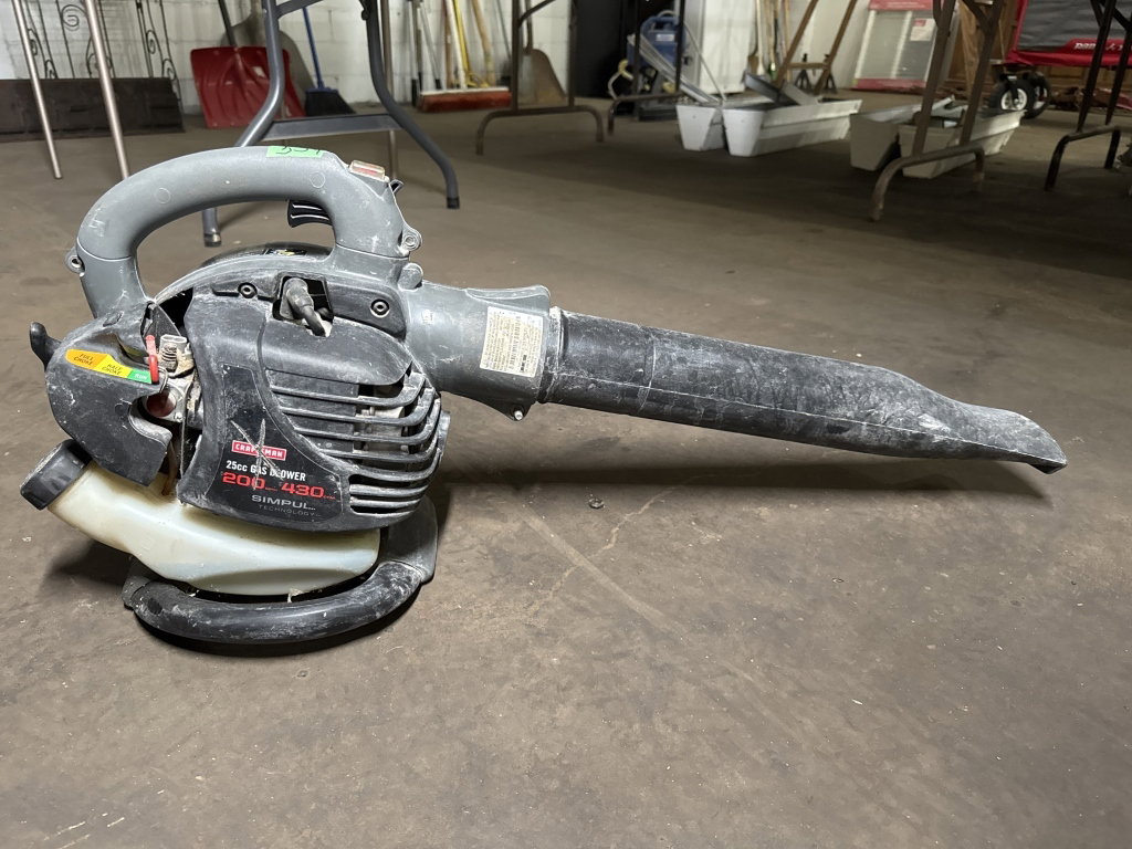 559