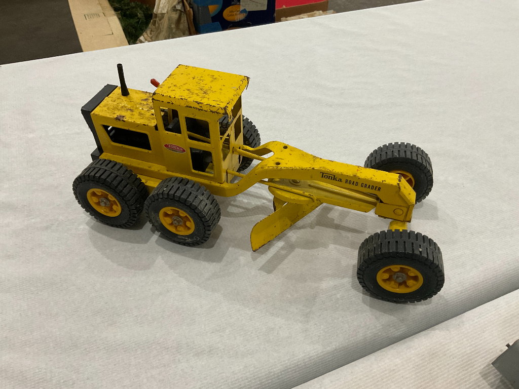 865 1