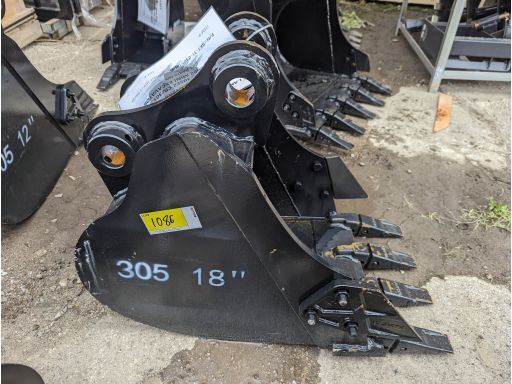1086