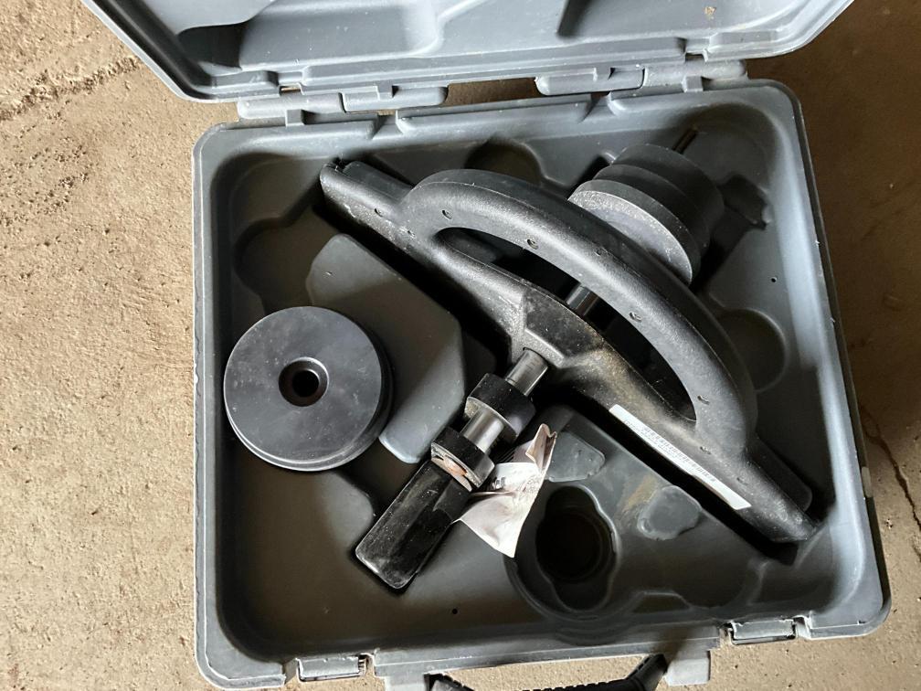 3088