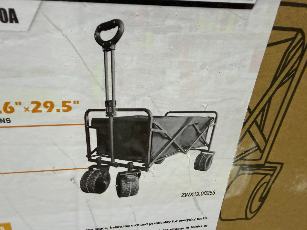8879