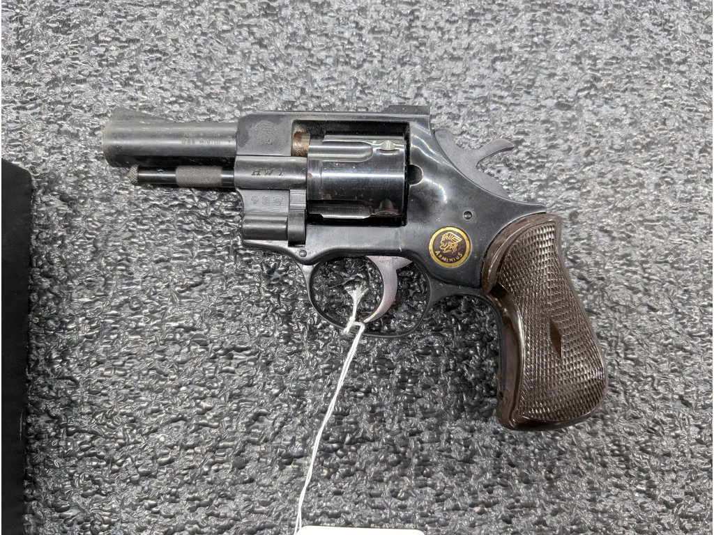 327 1