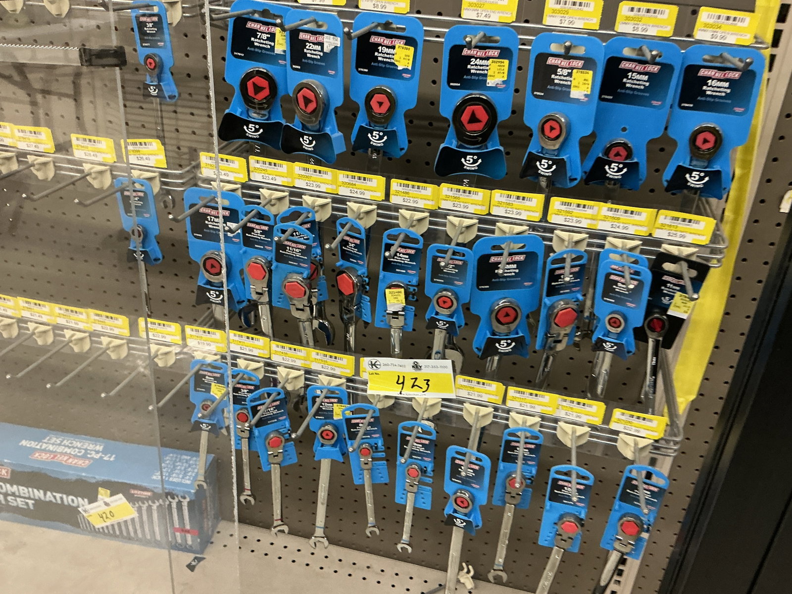 423 1